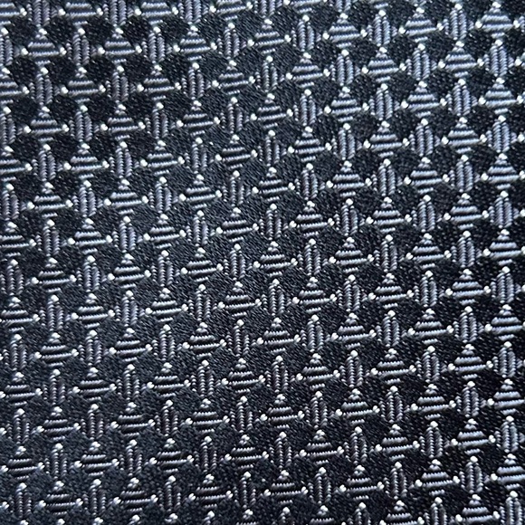 Hugo Boss Slim Silk Tie - Picture 5 of 5
